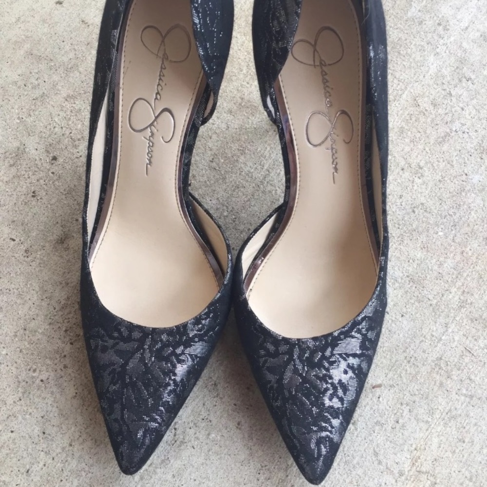 Jessica Simpson like new point toe heels